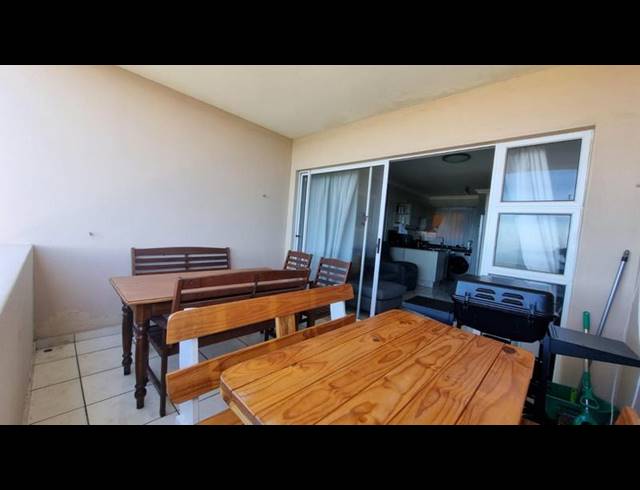 2 BEDROOM APARTMENT FOR SALE IN MANABA BEACH